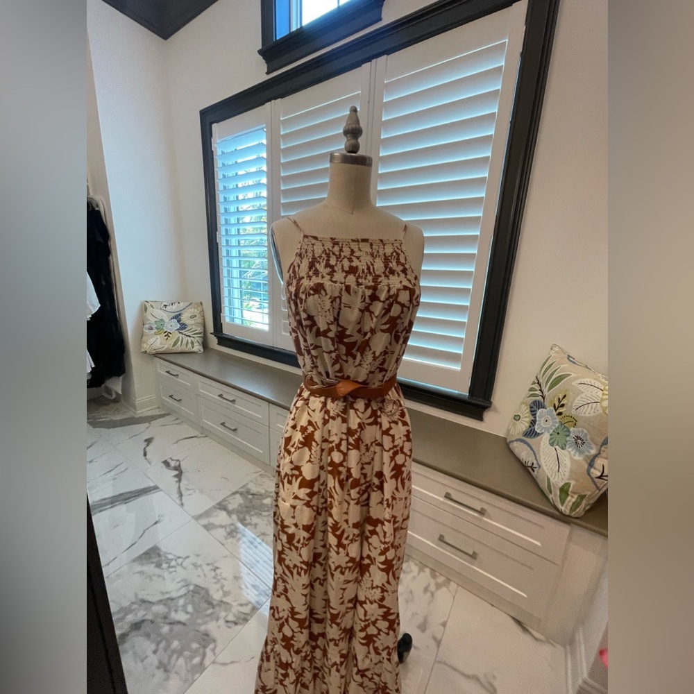 Maxi dress
